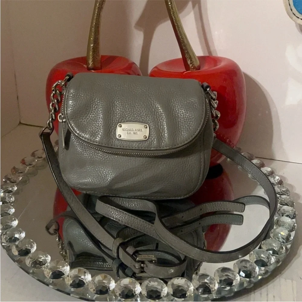 Michael Kors Pebble Gray Leather Crossbody Bag